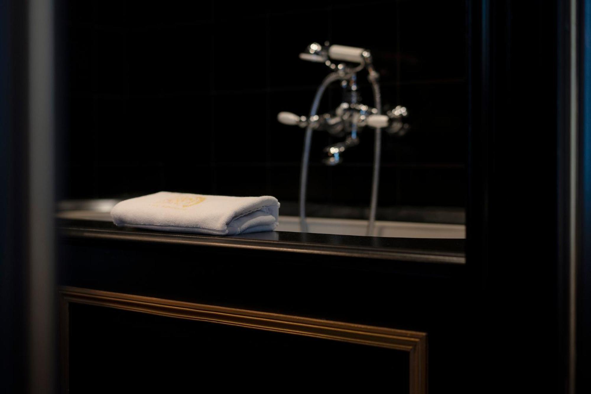 Suite con 2 Camere da Letto